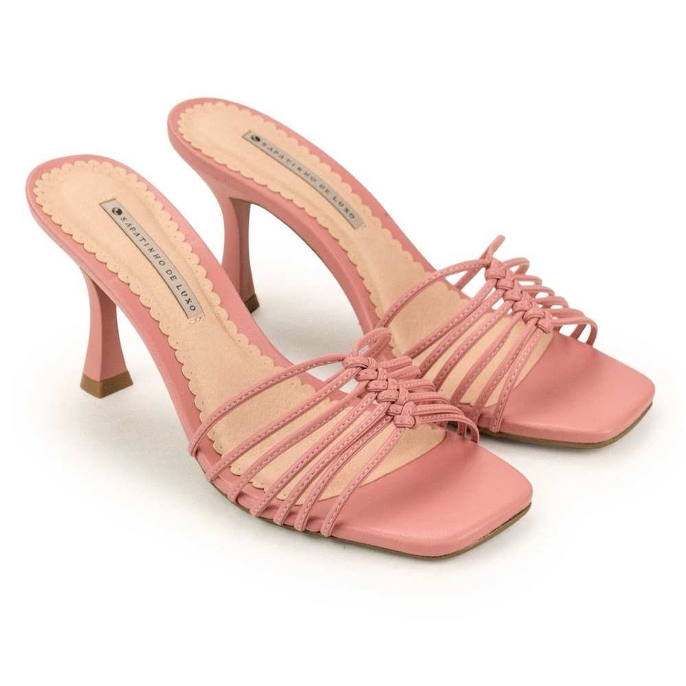 Fishtail Braided Pink leather Heels Mules new in box size 7 vegan cushioned